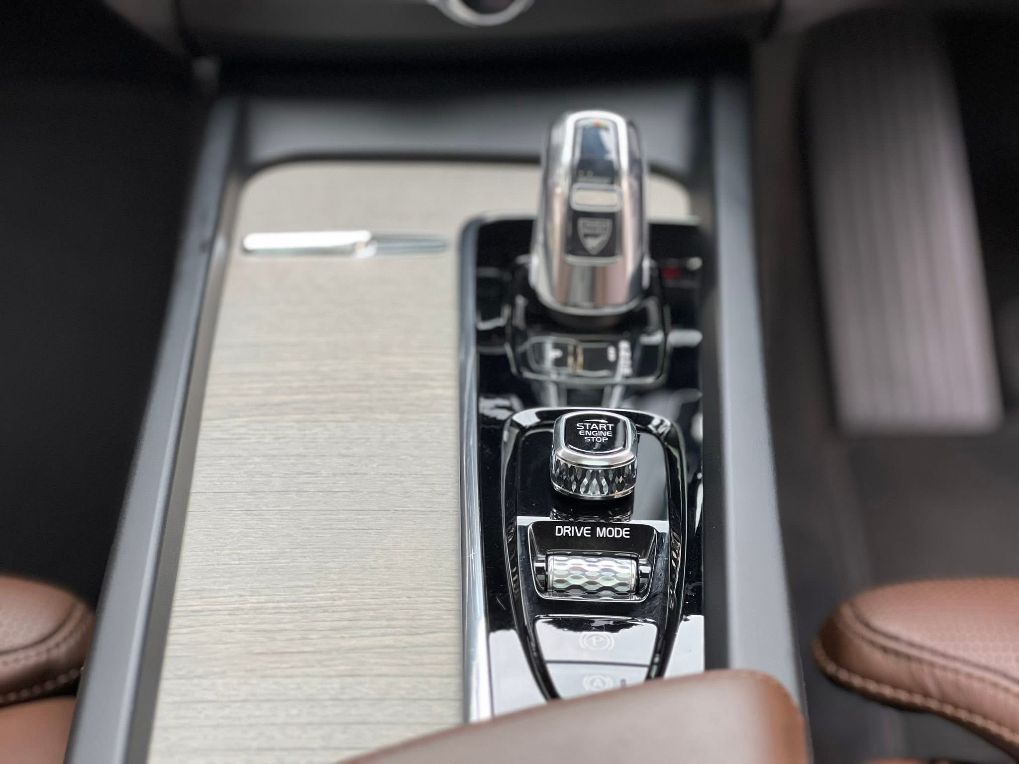 VOLVO XC60 T8 Incription AWD ปี 2019