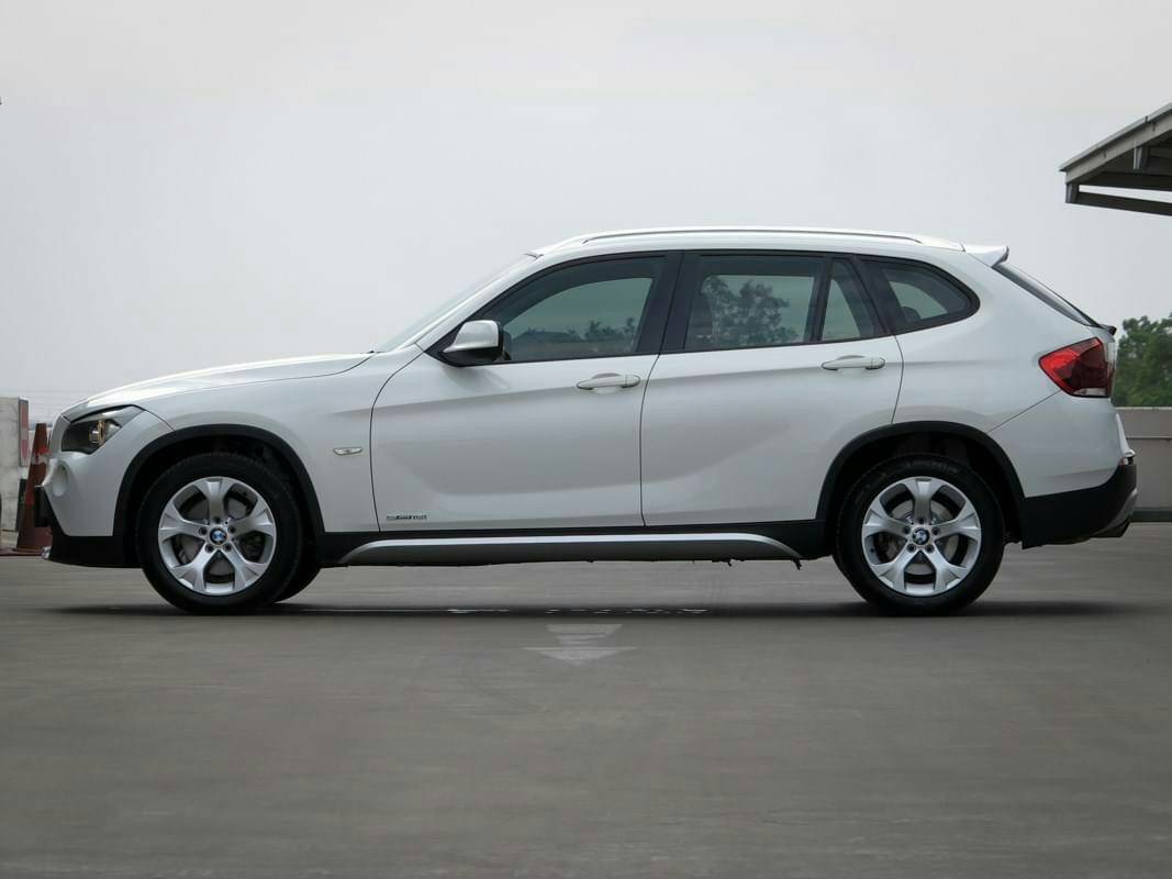 BMW X1 sDrive18i X-line ปี 2013