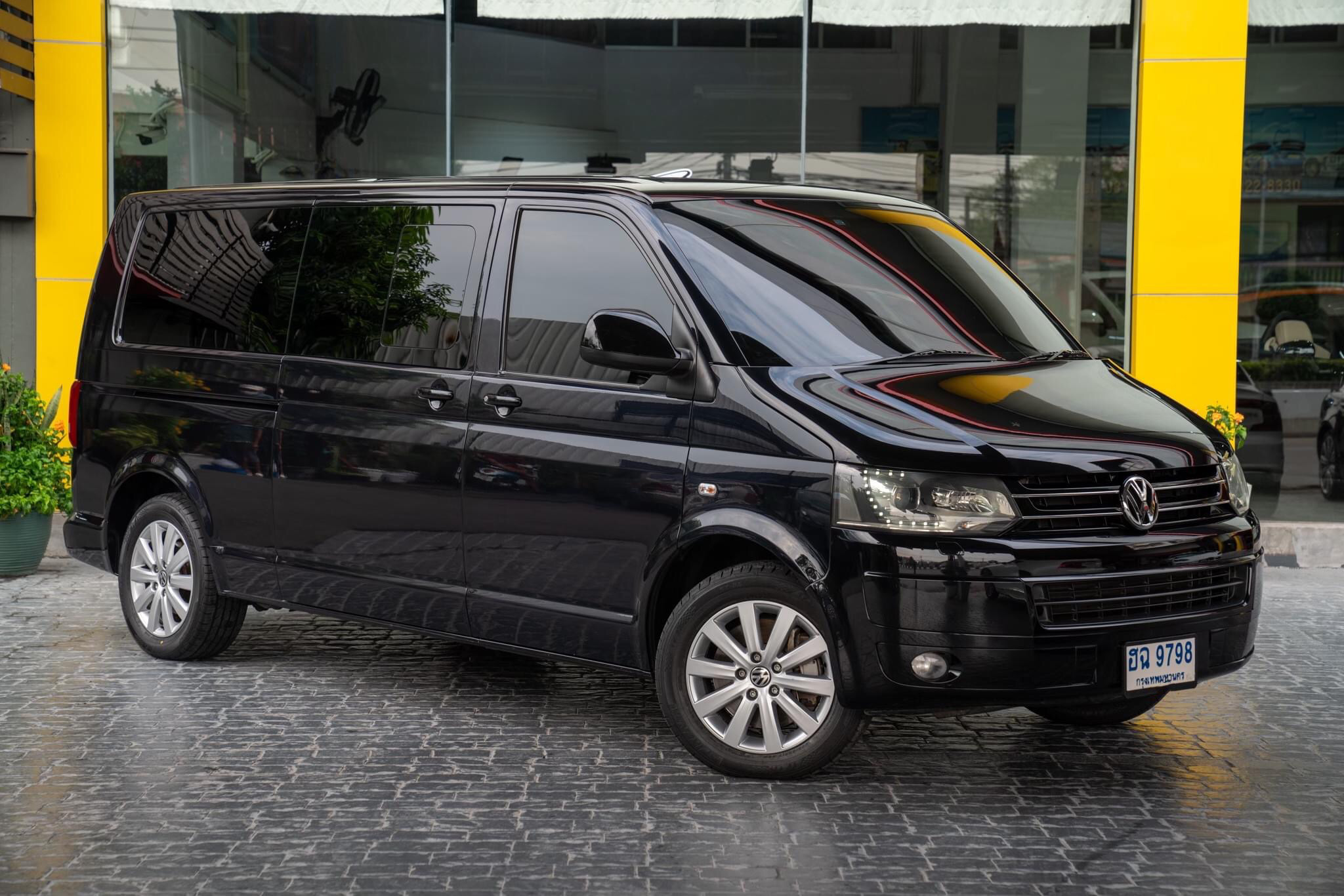 Volkswagen Caravelle T5 2.0 TDI ปี 2014