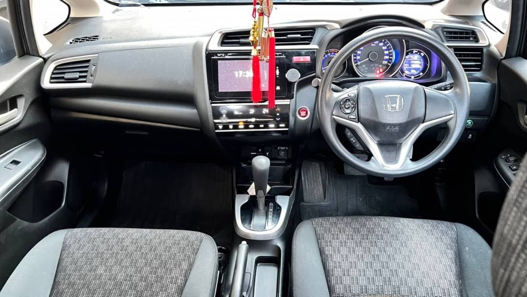 HONDA NEW JAZZ GK 1.5 V PLUS ปี 2016