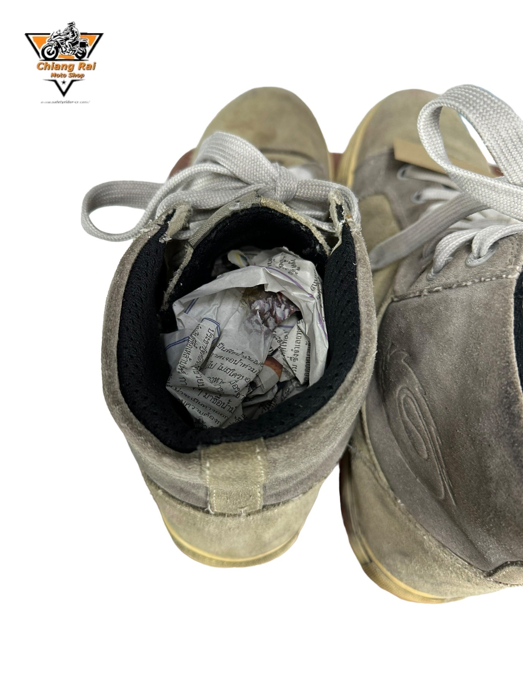 รองเท้าขี่มอเตอร์ไซด์( มือสอง) RCBS-631 Size ขนาดจากป้าย 44:EUR / 9:UK / 27.1:Cm.(SiDi)