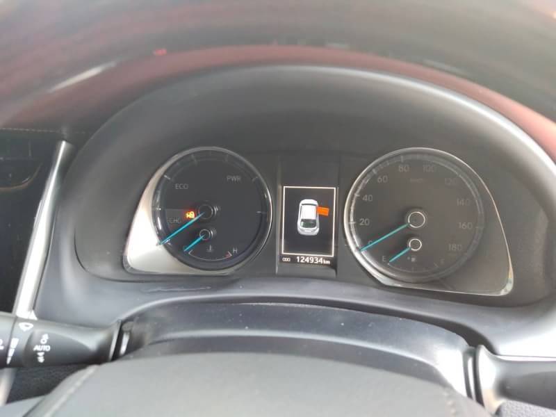 TOYOTA HARRIER 2.5 Hybrid E-Four ปี 2014
