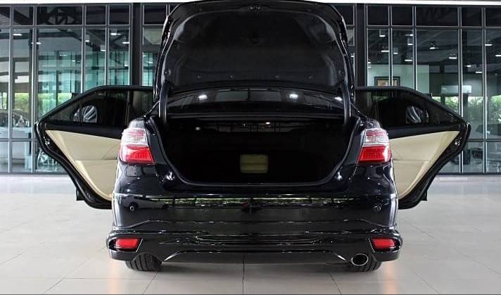 Toyota Camry 2.5 G ปี 2017