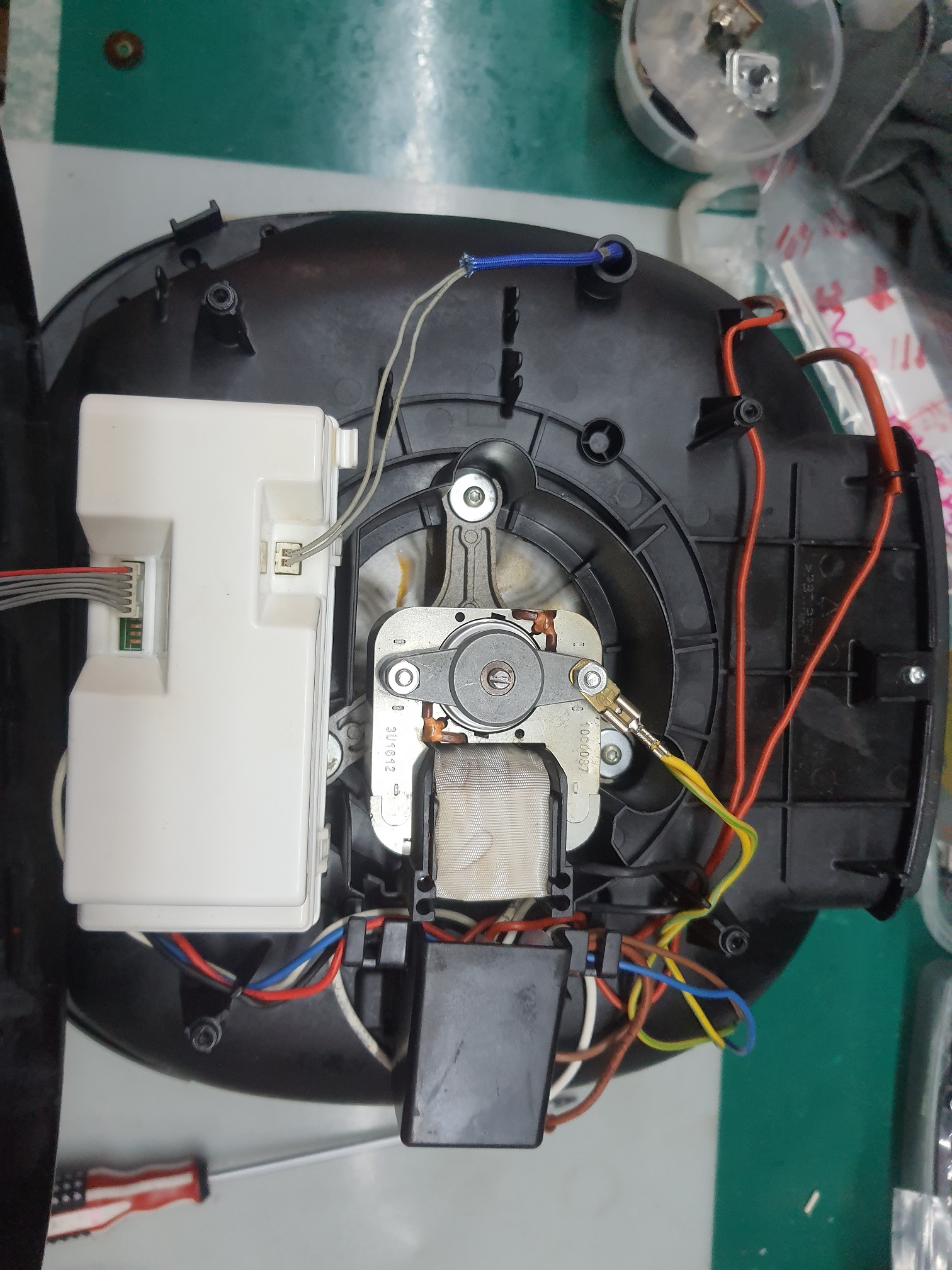 ซ่อมหม้อทอดไร้น้ำมัน ยี่ห้อ PHILIPS รุ่น HD9650 อาการไม่ร้อน