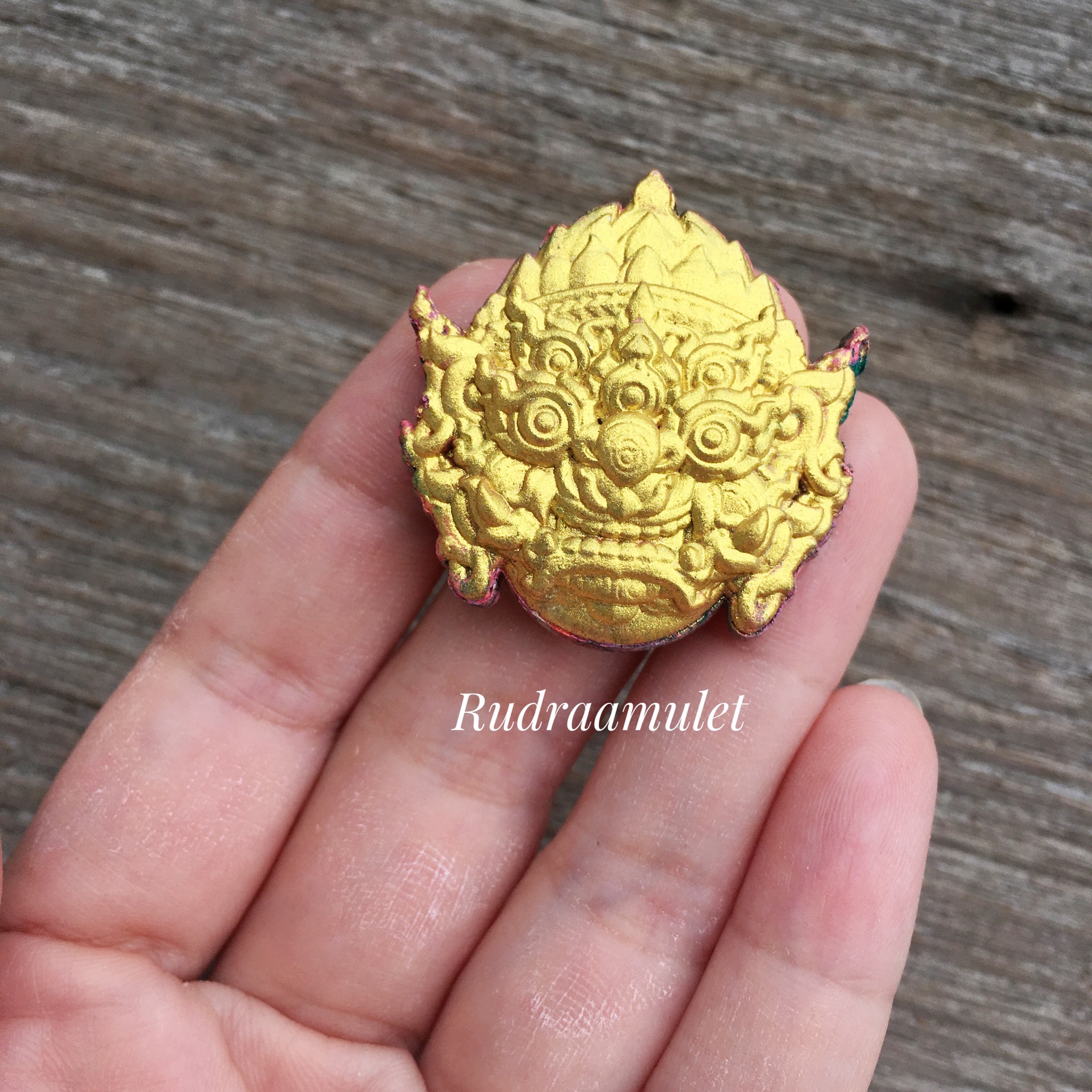 สี่หูห้าตามหาเฮง เนื้อผงมหาลาภ เนื้อก้นครกปัดทอง