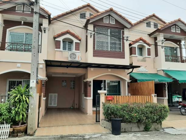 บ้านให้เช่าต้นซอยวัดลาดปลาดุก