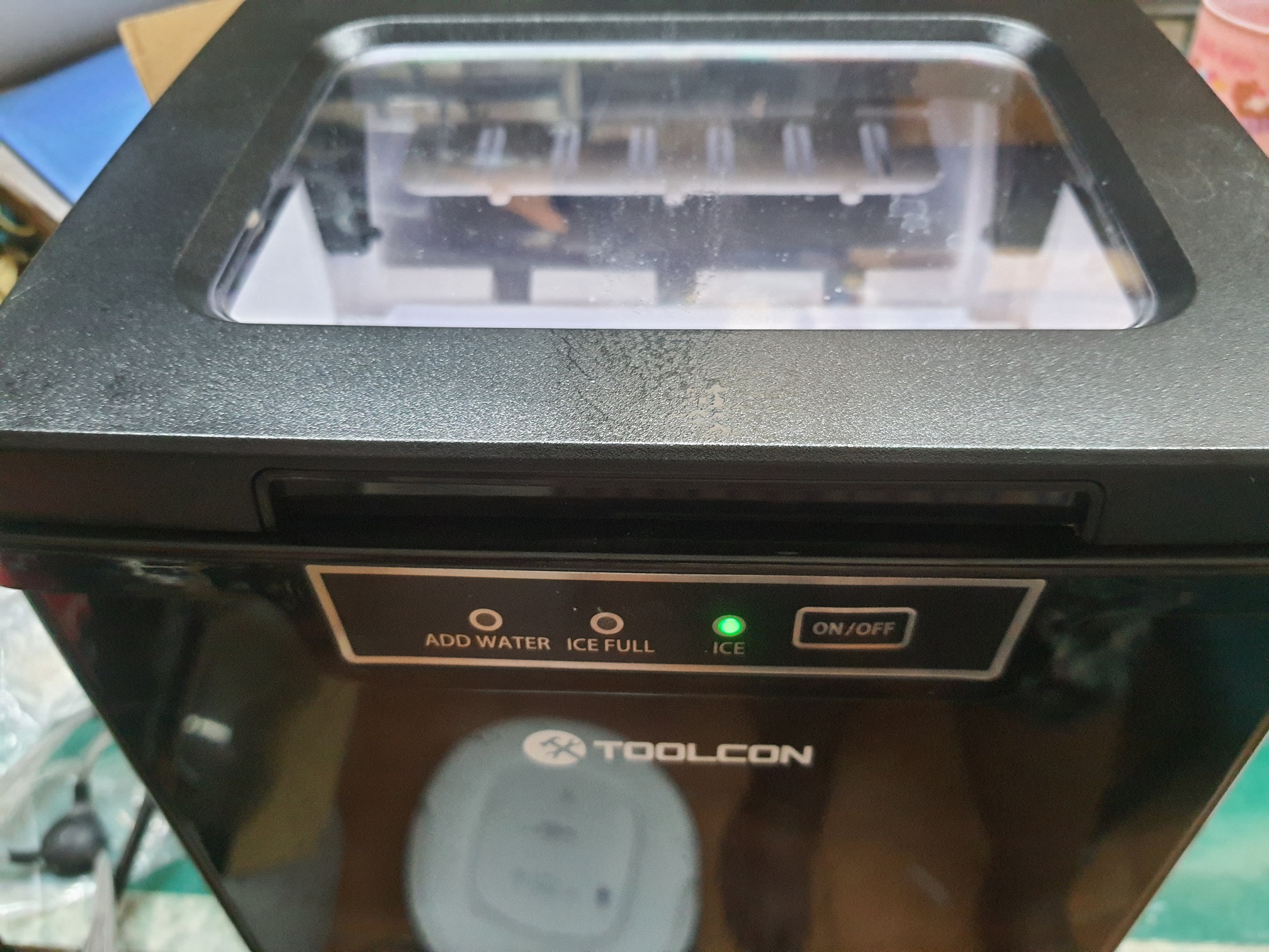 ซ่อมเครื่องทำน้ำแข็ง ยี่ห้อ Toolcon รุ่น MINI ICE MAKER 9 อาการไม่ทำน้ำแข็ง