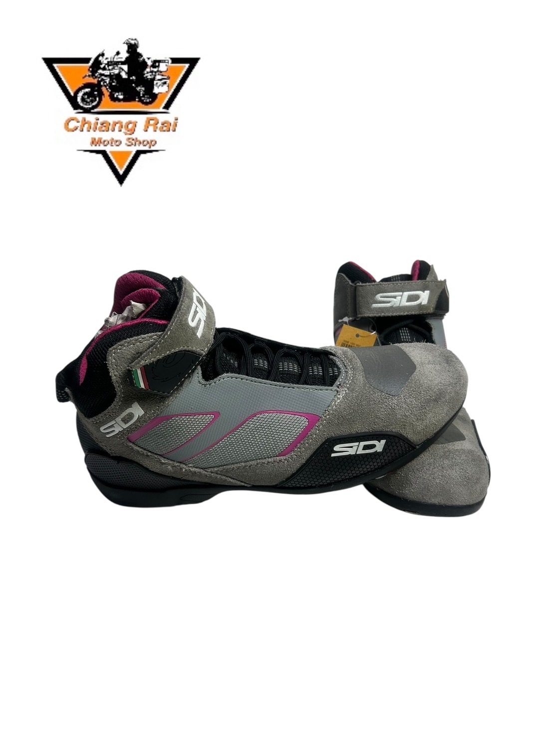 รองเท้าขี่มอเตอร์ไซด์( มือสอง) RCBT-070 Size ขนาดจากป้าย 41:EUR / 7:UK / 26:Cm.(SIDI)