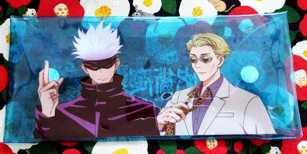 กระเป๋าใส่ของ ใส่เครื่องเขียน เครื่องสำอาง พกพาโกะโจ ซาโตรุ Gojo Satoru มหาเวทย์ผนึกมาร Jujutsu Kaisen จากญี่ปุ่น PP Size : 19.5 x 9 cm