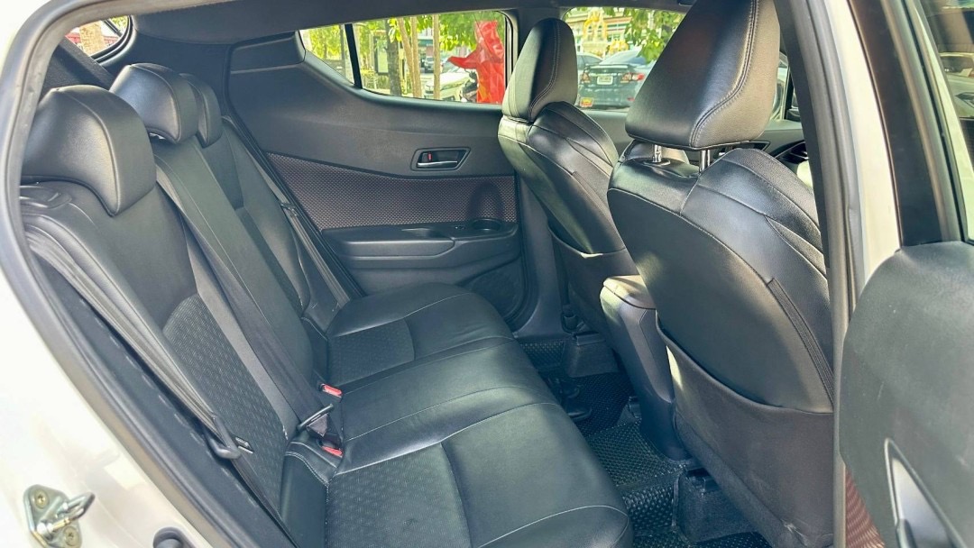 TOYOTA CHR 1.8 HV Hi ปี 2019
