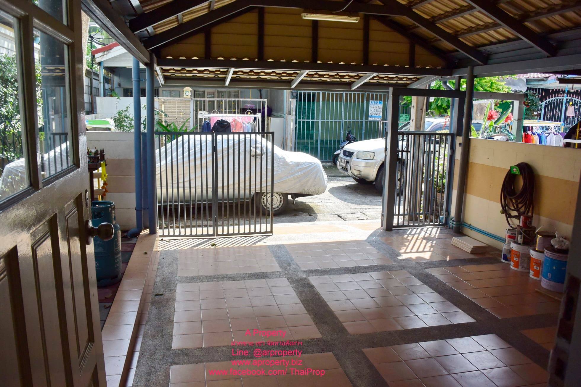 ให้เช่าบ้าน ซอยวัดลาดปลาดุก หลังมุม