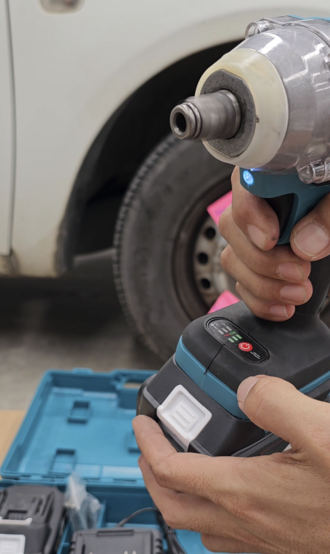 บล็อกแบตไร้สาย STR 21V แบตก้อน 2 ก้อน