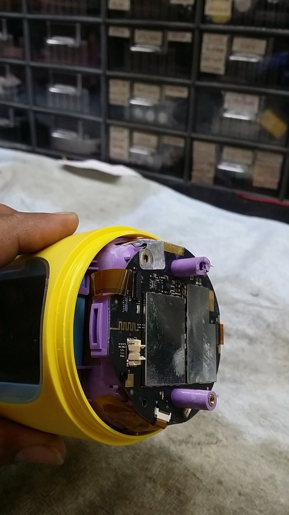 ซ่อมกระติกน้ำอัจฉริยะ ยี่ห้อ Gululu อาการเปิดเครื่องไม่ติด