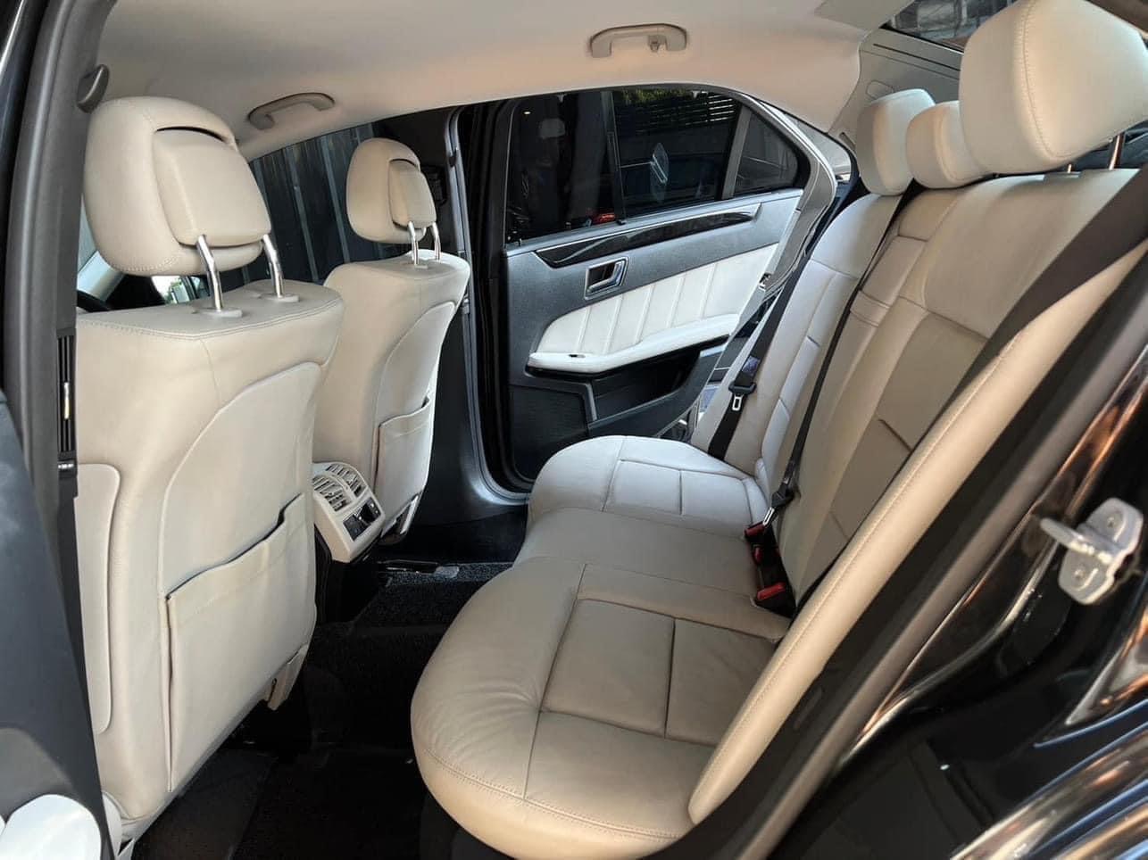 Mercedes Benz E300 ปี2011