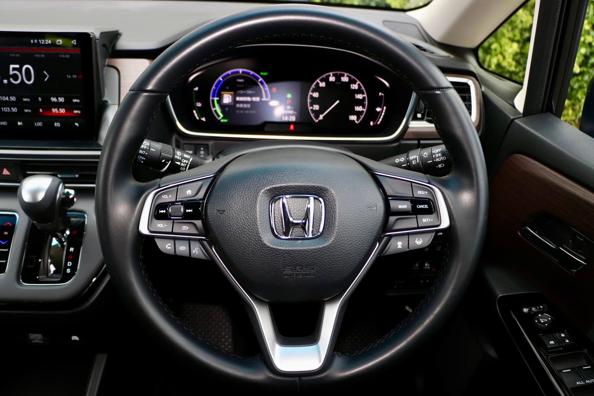 Honda Odyssey 2.0e:HEV ABSOLUTE ปี 2022