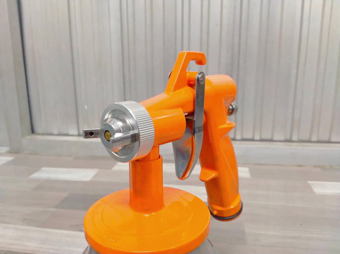 กาพ่นสีไฟฟ้ายี่ห้อ KANTO รุ่น KT-ZOOM-SUPER รุ่นถังอลูมิเนียม