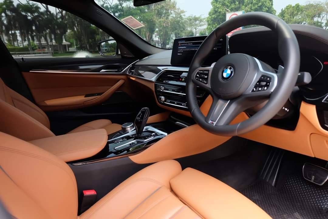 Bmw G30 530e LCI M Sport Package ปี 2022