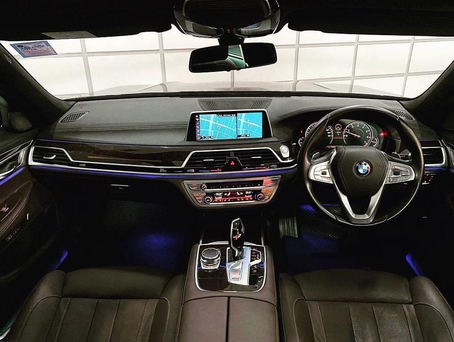 BMW 740 Li 3.0 V6 เบนซิน G12 ปี 2017