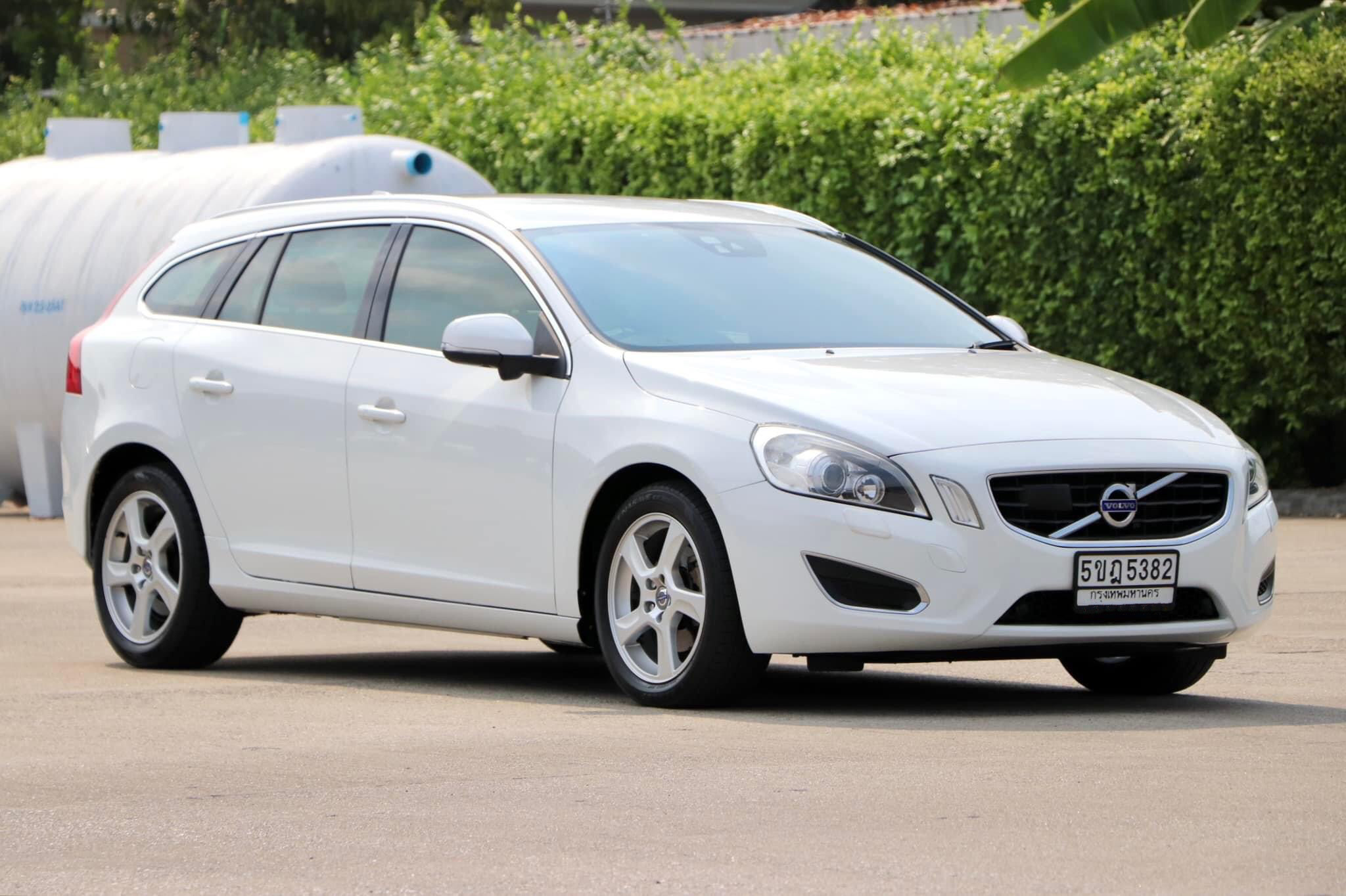 VOLVO V60 1.6 CC ปี2013