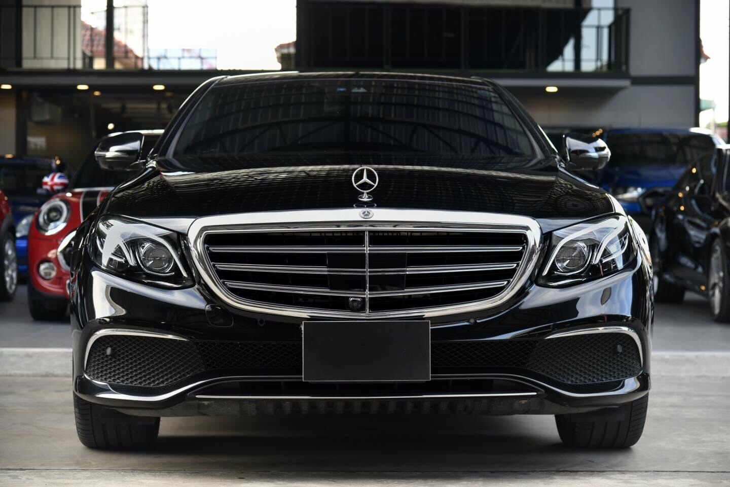 Benz E350e Exclusive ปี 2017