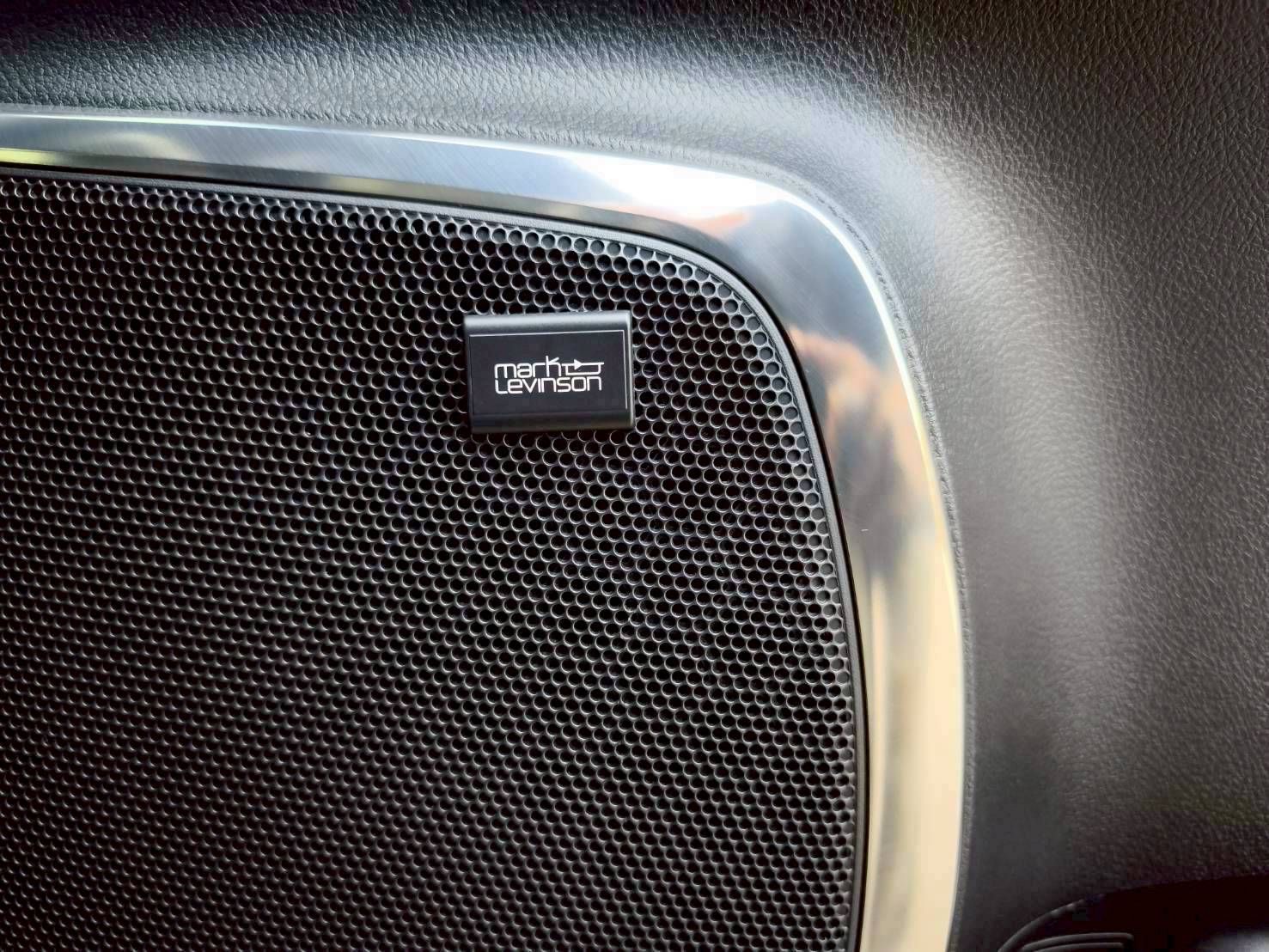 LEXUS LM300h Executive Lounge 4 Seat Hybrid E-four ปี 2023