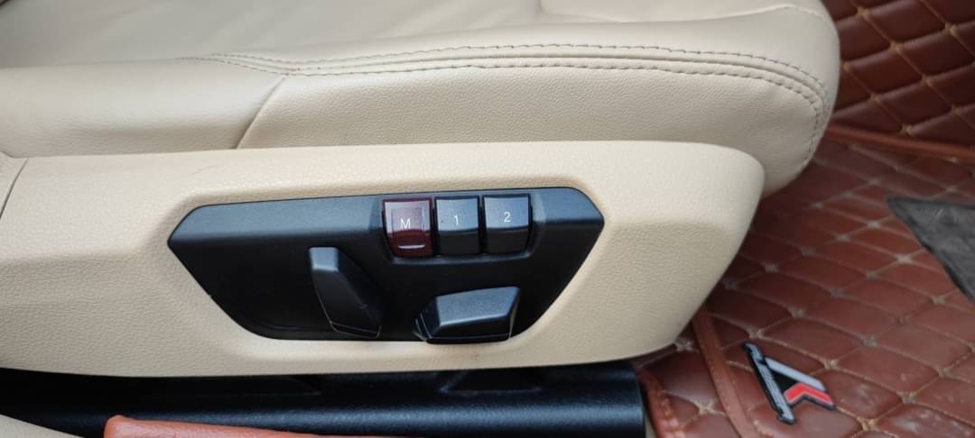 BMW 320i M Sport ( F30) ปี 2013