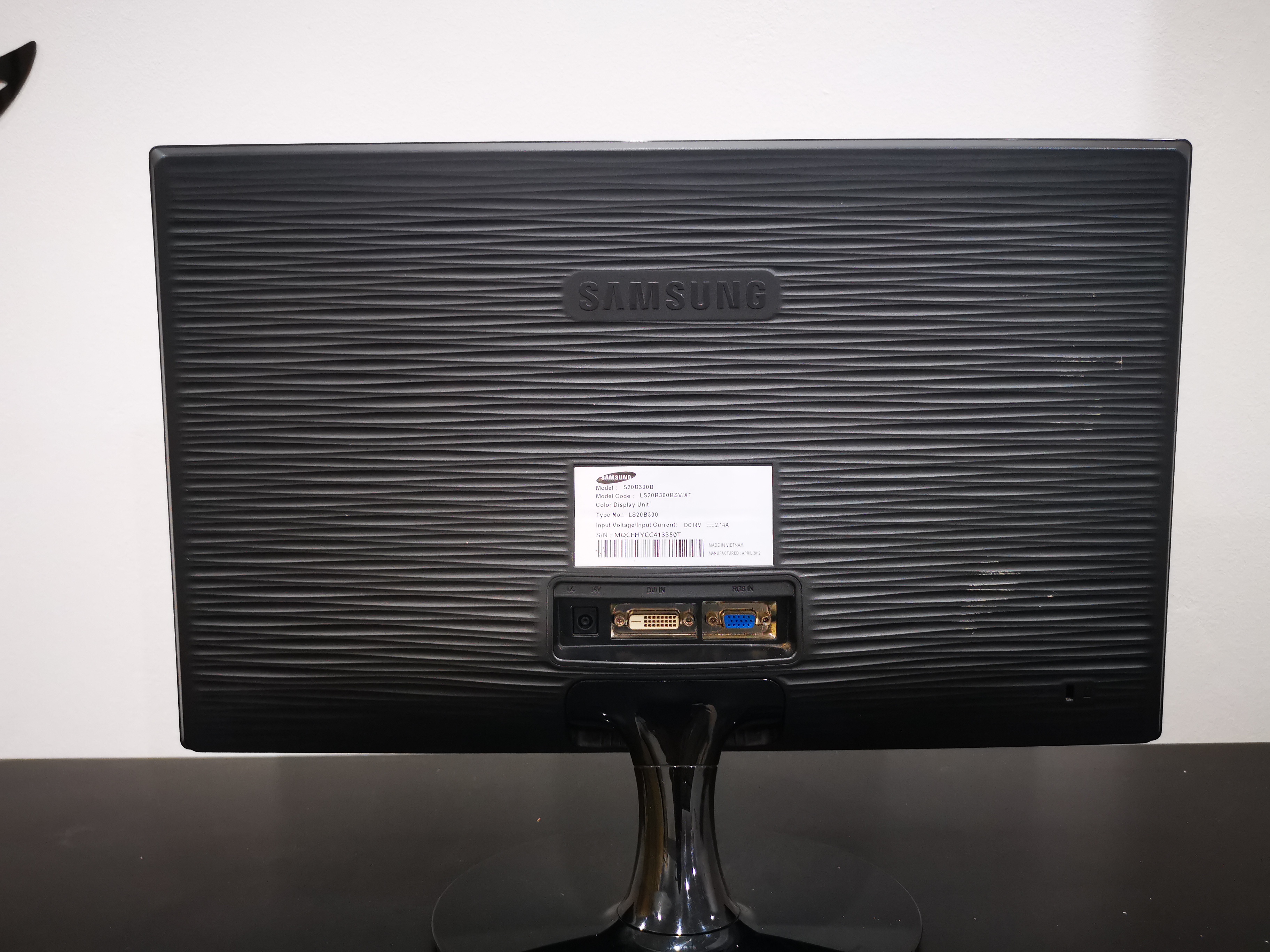 SAMSUNG S20B300B