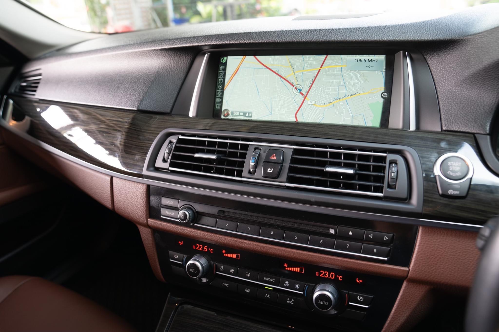 BMW 528i F10 LCI M Sport ปี 2016