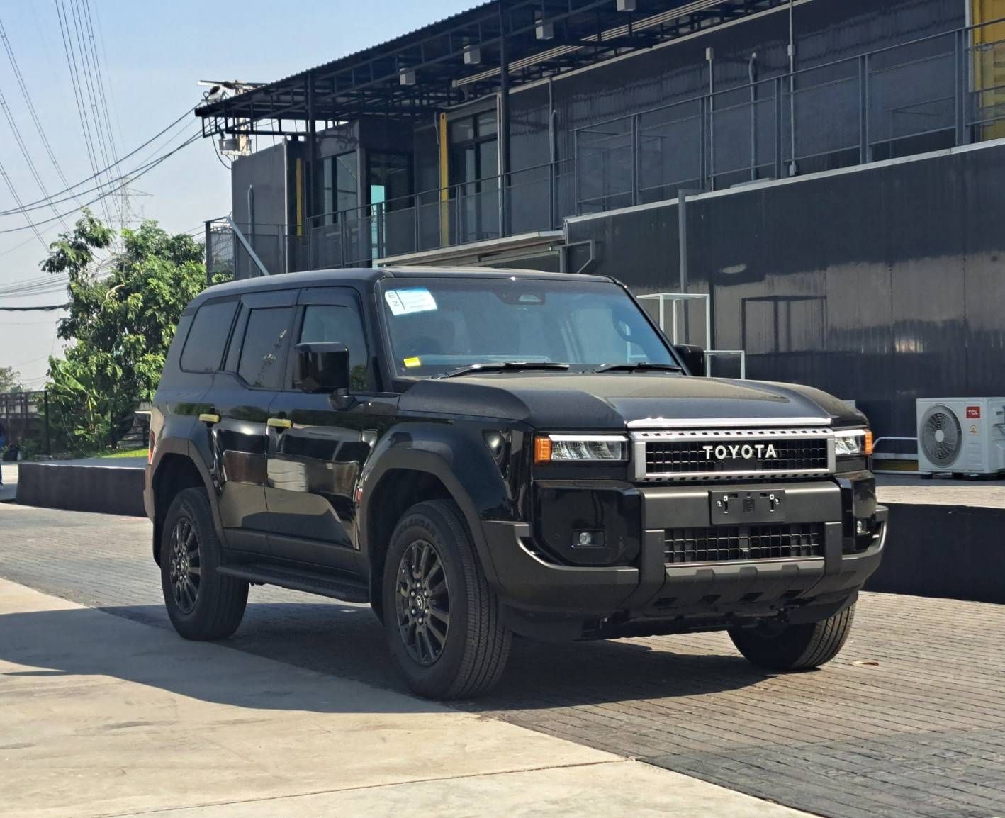 Toyota Land Cruiser Prado 2.8 250 GX 4WD SUV ปี 2024