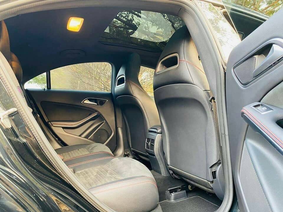 MERCEDES BENZ CLA250 โฉม W117 ปี 2017