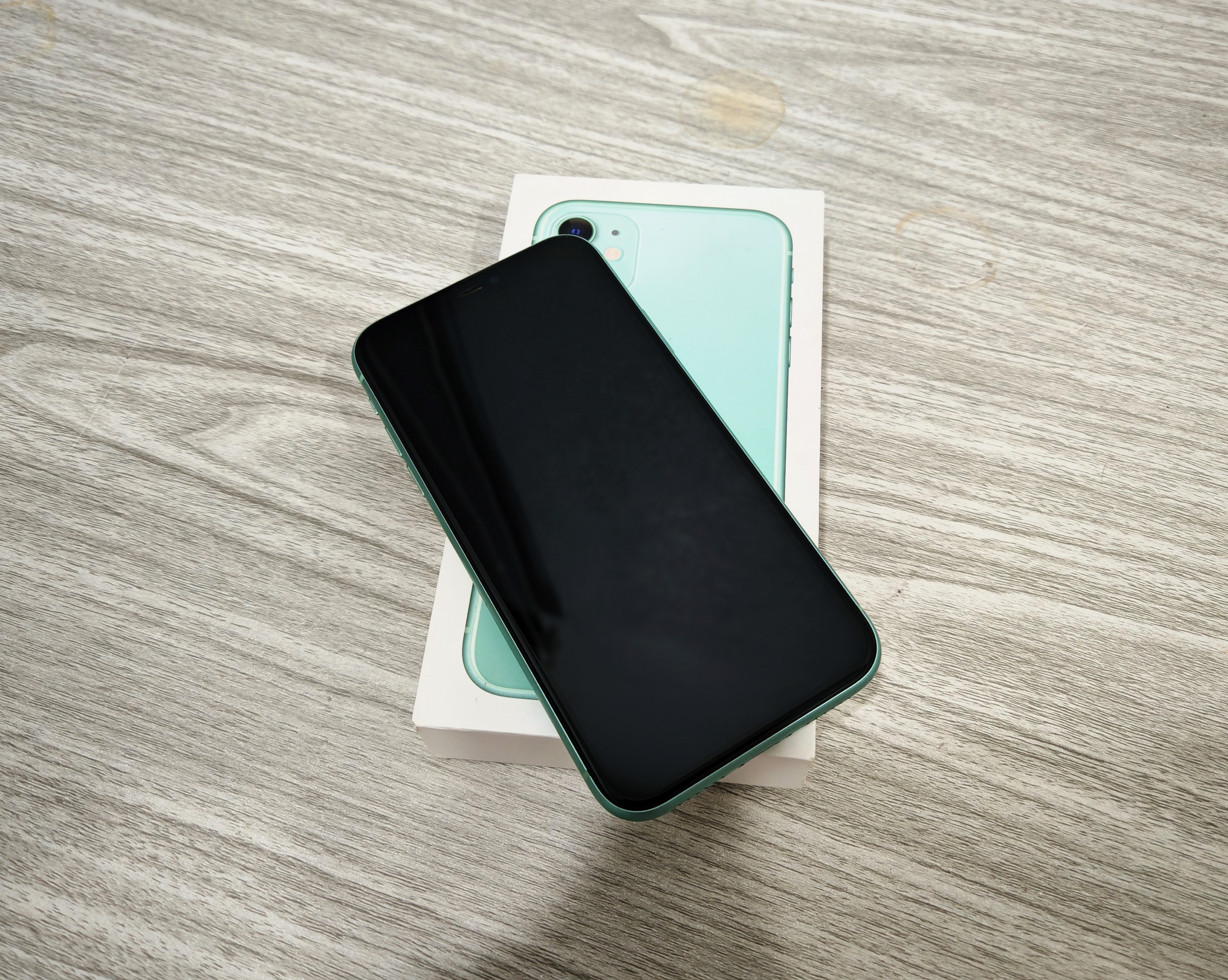 iPhone 11 128GB Green