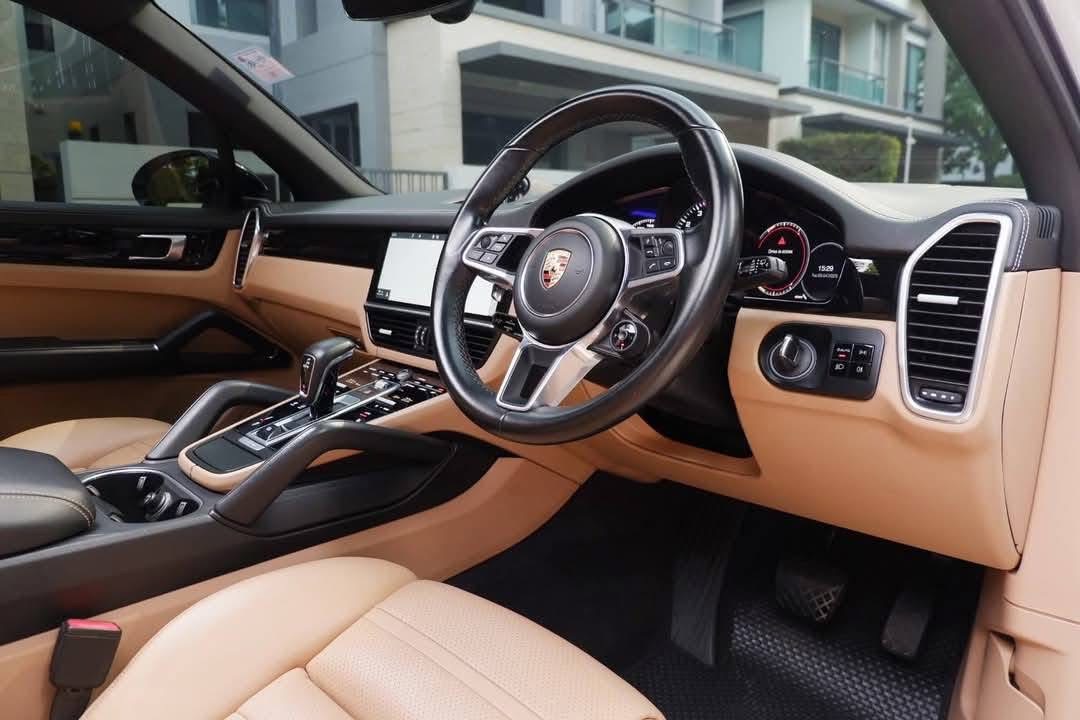 PORSCHE CAYENNE E-HYBRID ปี 2018