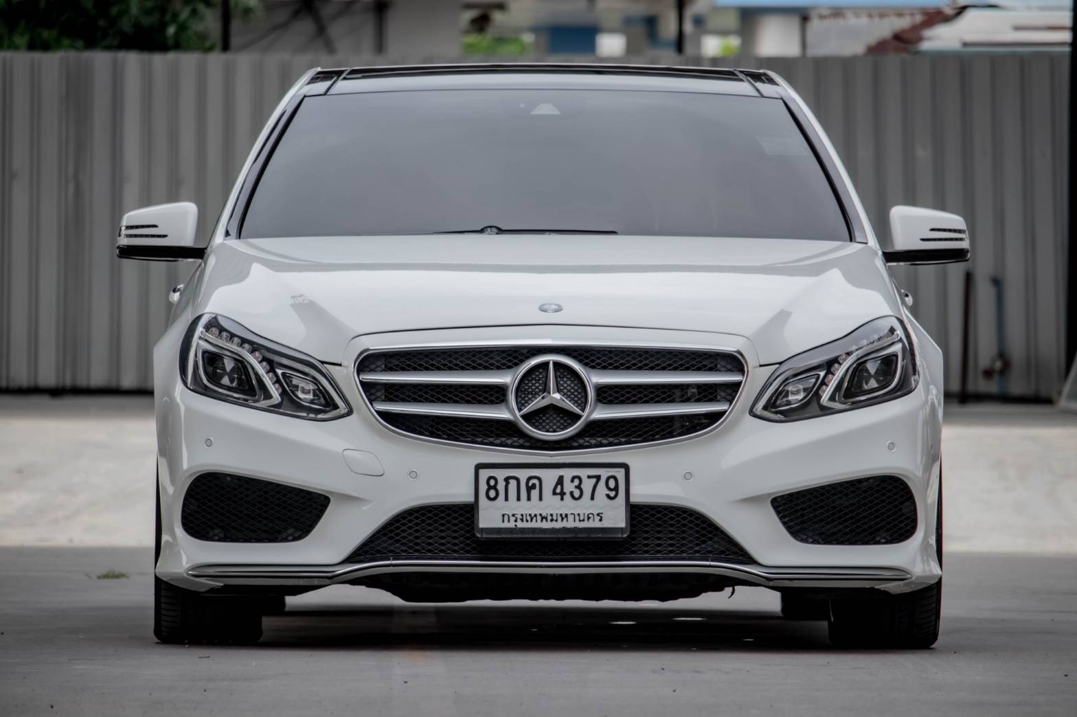 Mercedes-Benz E300 Amg Bluetech Hybrid ปี 2015
