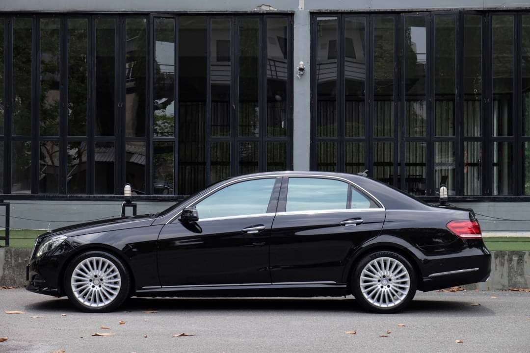 Mercedes Benz E300 Bluetec hybrid ปี2016