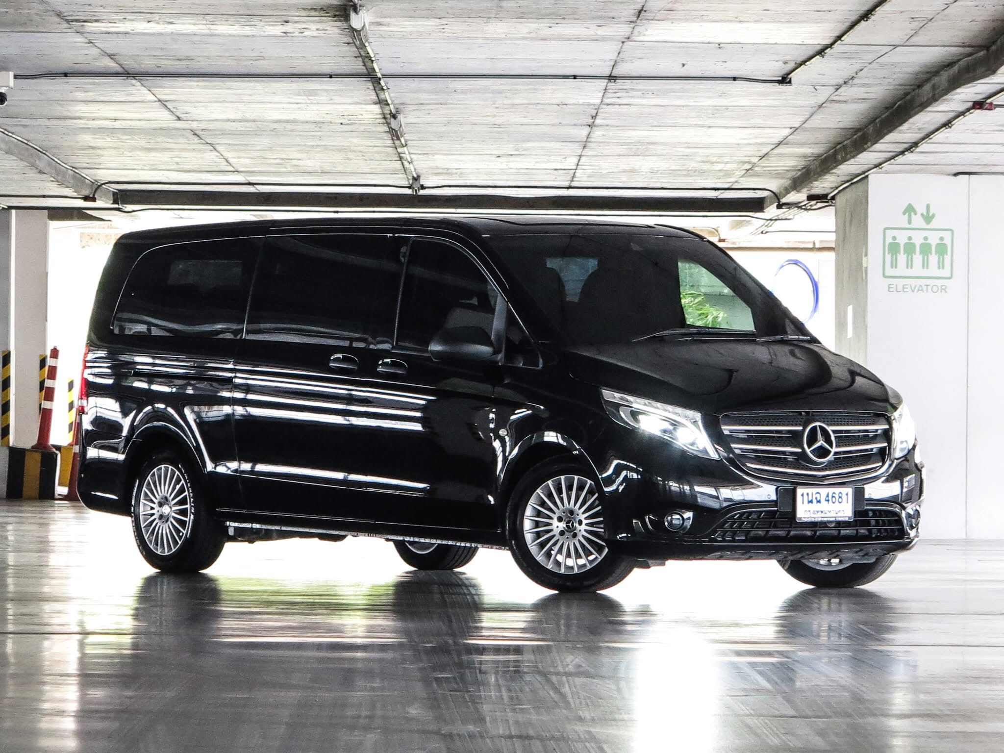 Mercedes Benz Vito 116 CDI Tourer ปี 2017