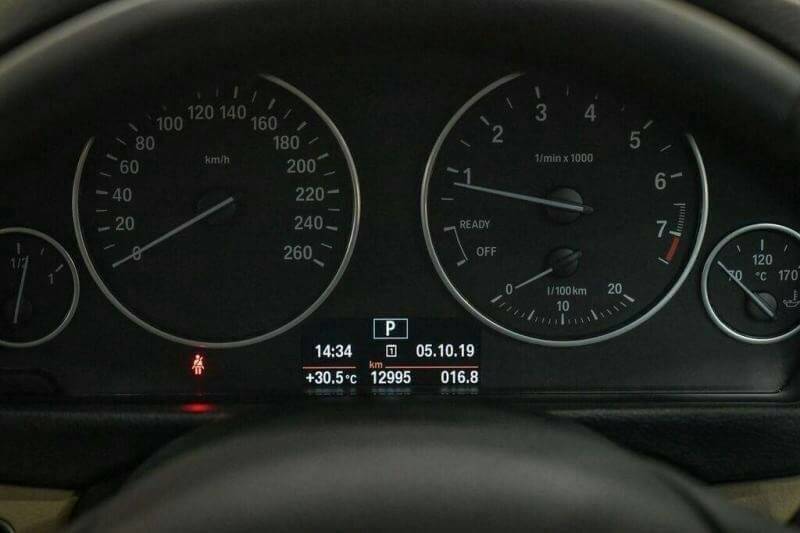 BMW 320i F30 ปี 2013