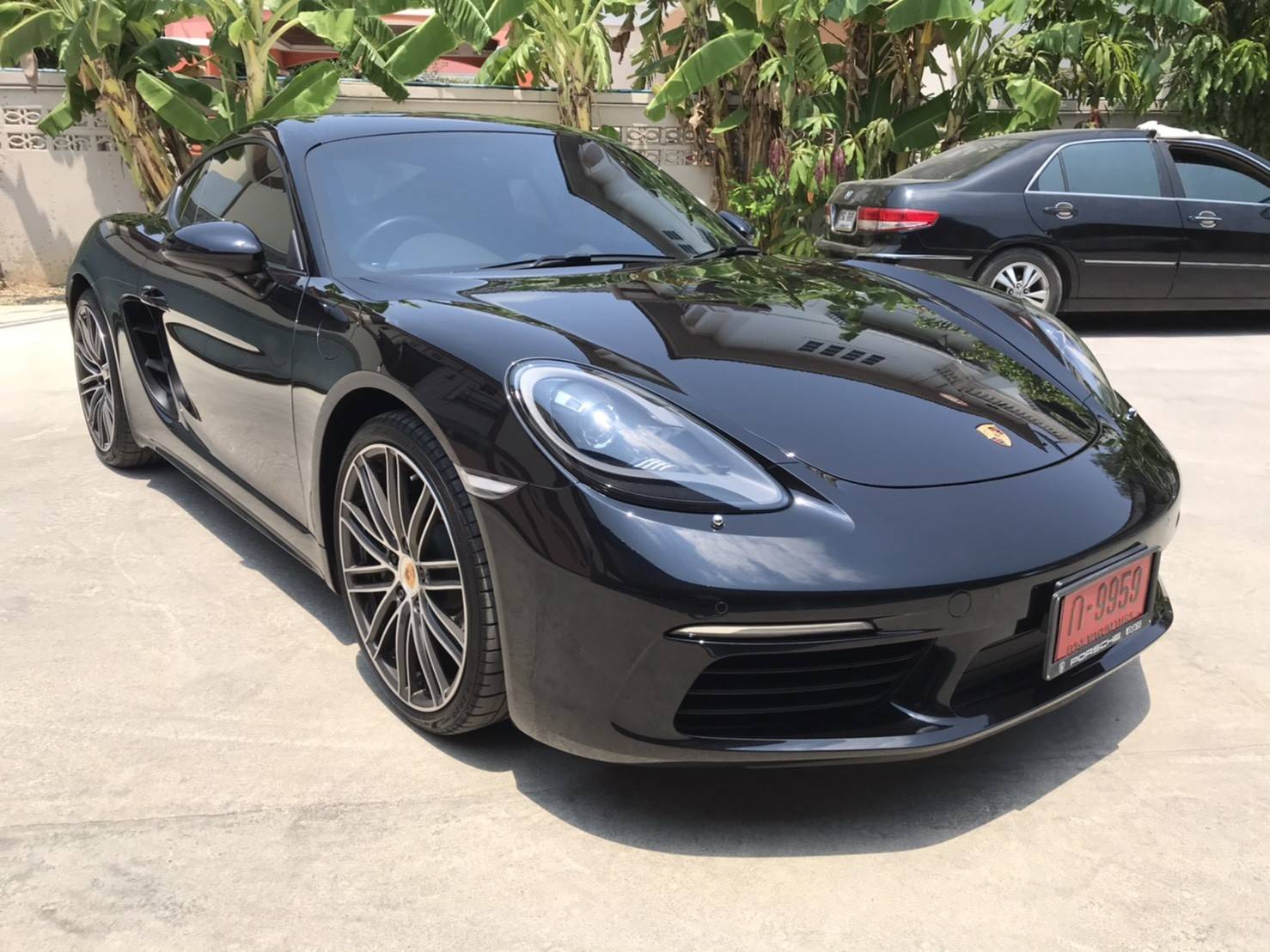 Porsche Cayman 718 ปี 2018