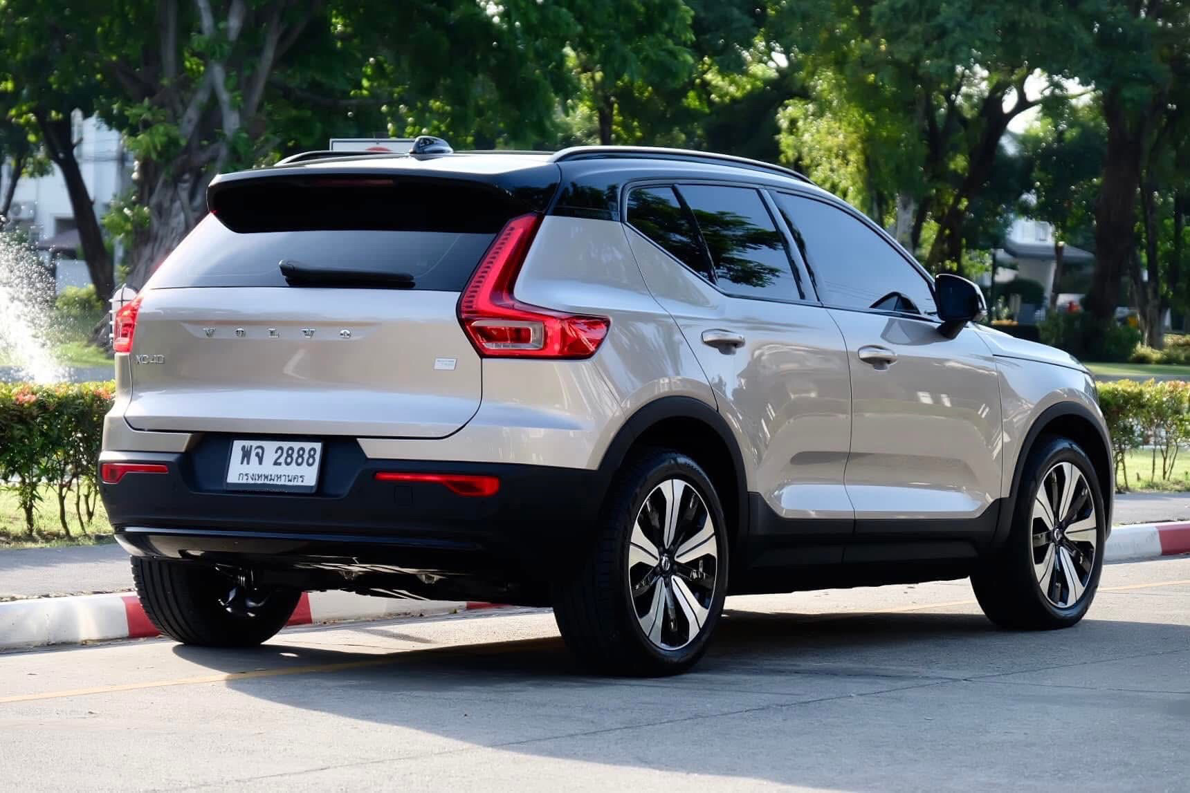 Volvo XC40 Pure Electric Twin Motor 4WD ( MNC ) ปี 2023