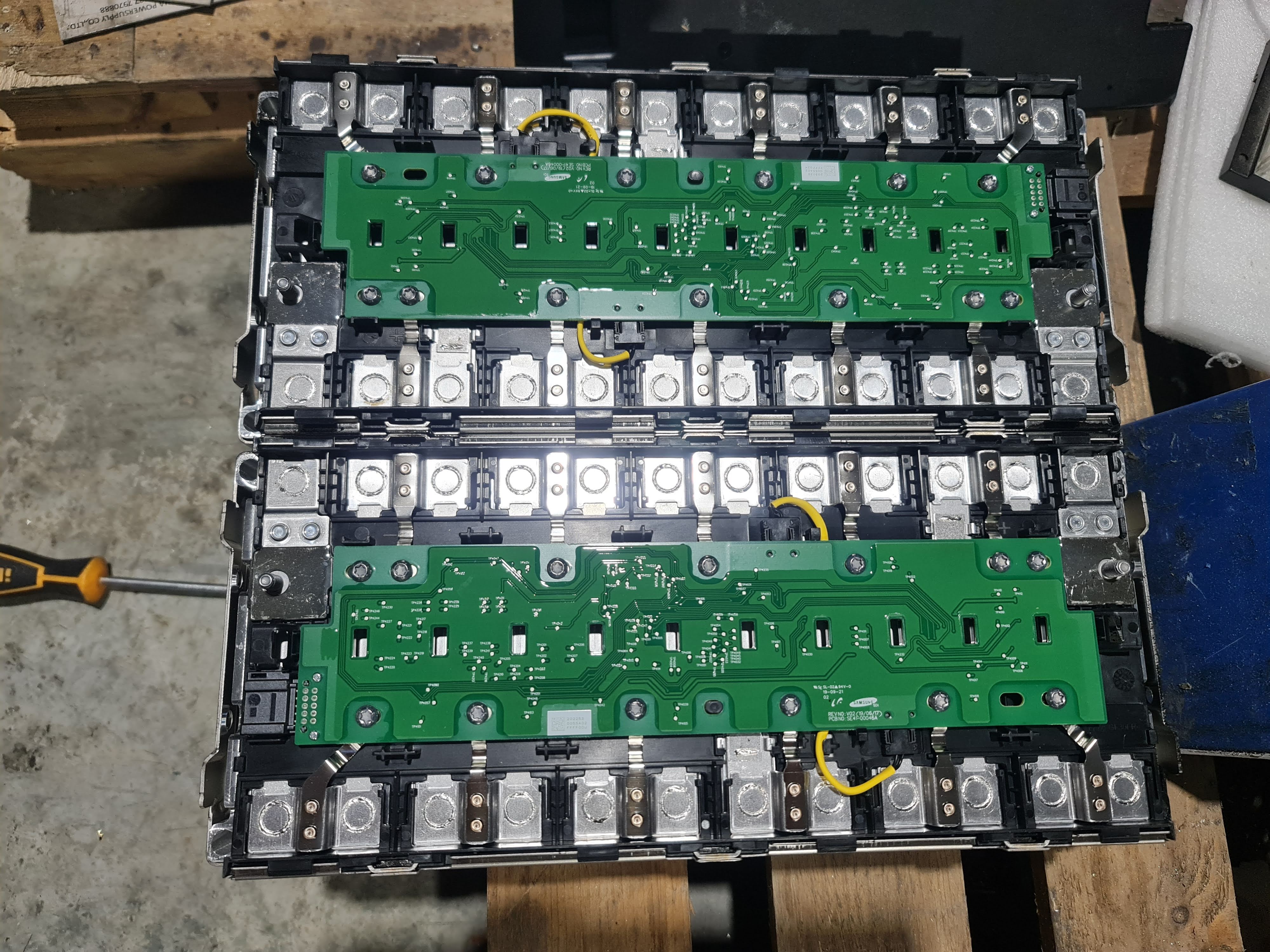 Samsung SDI 12S 14S litihum NMC 40Ah 60Ah , It is good to make 24S and 28S NMC 96v