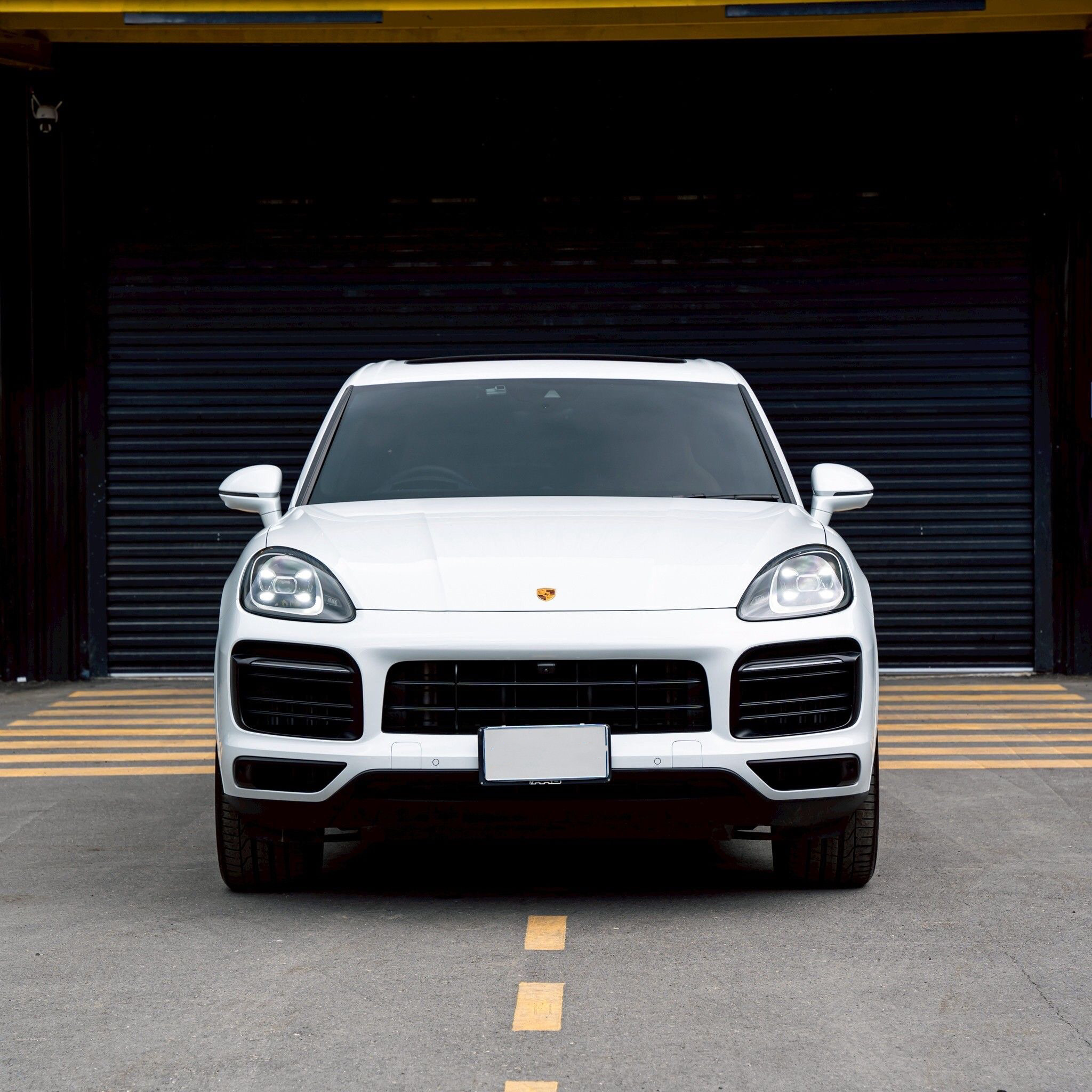 Porsche Cayenne E-Hybrid Platinum Edition ปี 2022