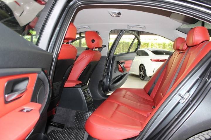 BMW 320i Sport 2.0 (F30) ปี 2013