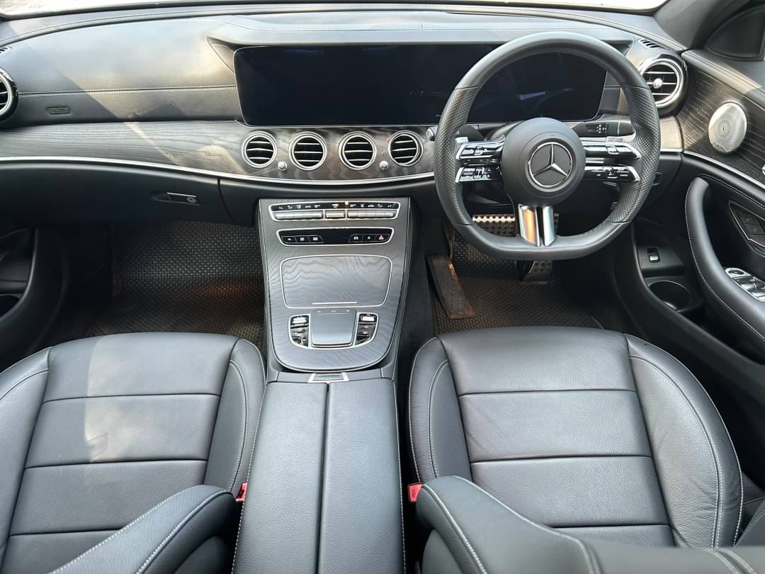 Mercedes Benz E300e AMG ปี 2021