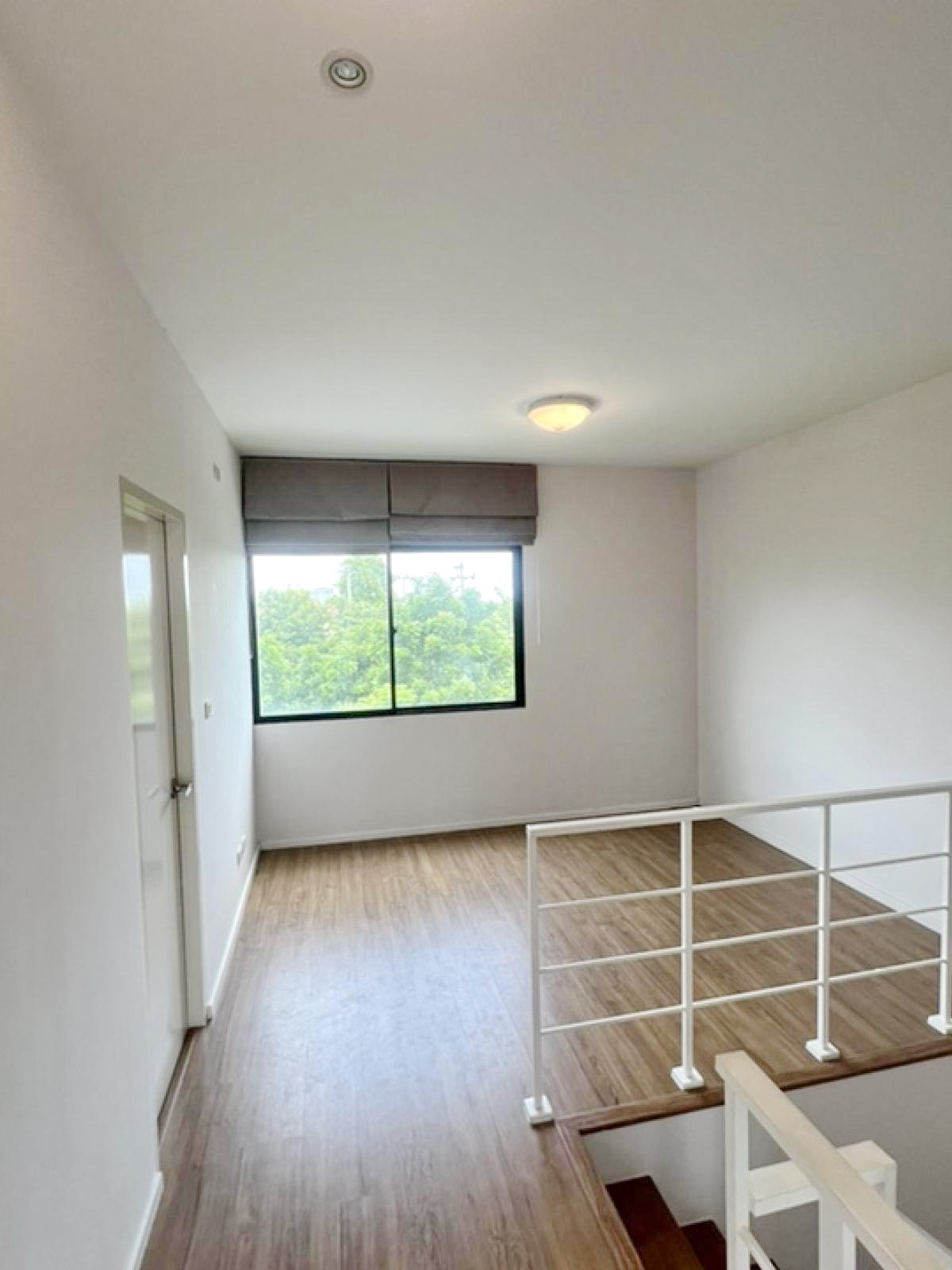 ให้เช่า บ้านกลางเมือง ราชพฤกษ์ - รัตนาธิเบศร์ หลังมุม เครื่องใช้ไฟฟ้าครบ MRT 600 เมตร