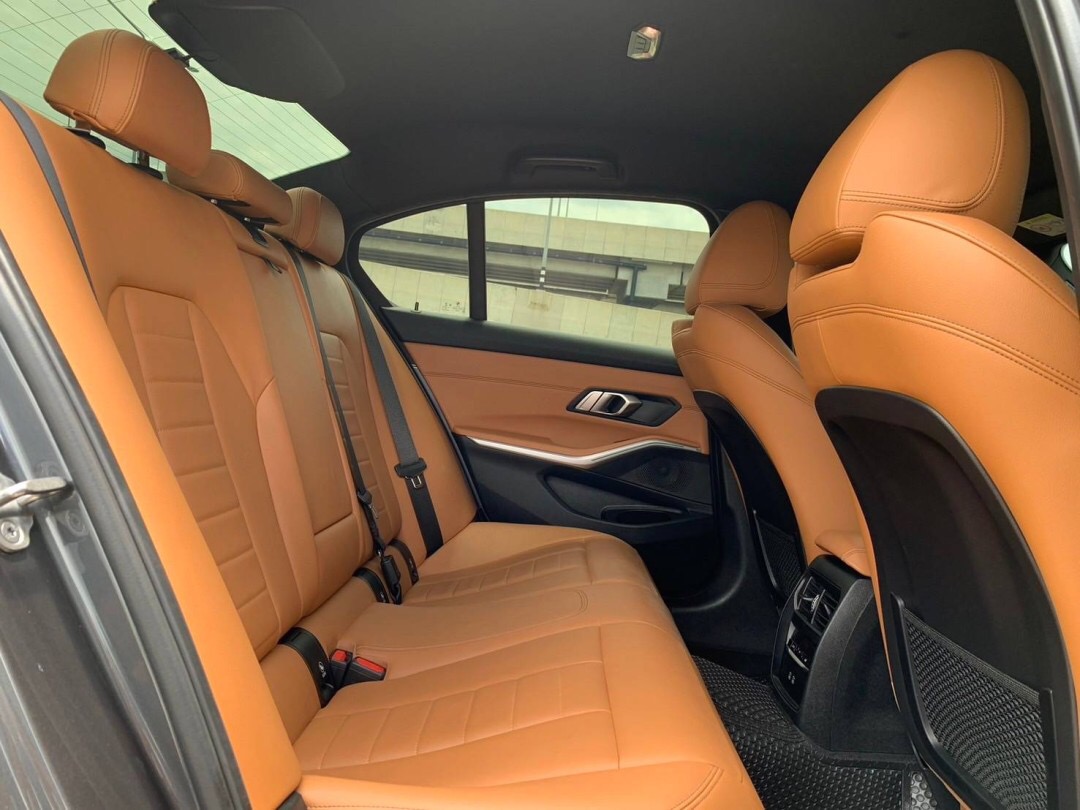 BMW 320d M sport Topสุด ดีเซล ปี 2021 แท้ จด 22 สีเทาเข้ม