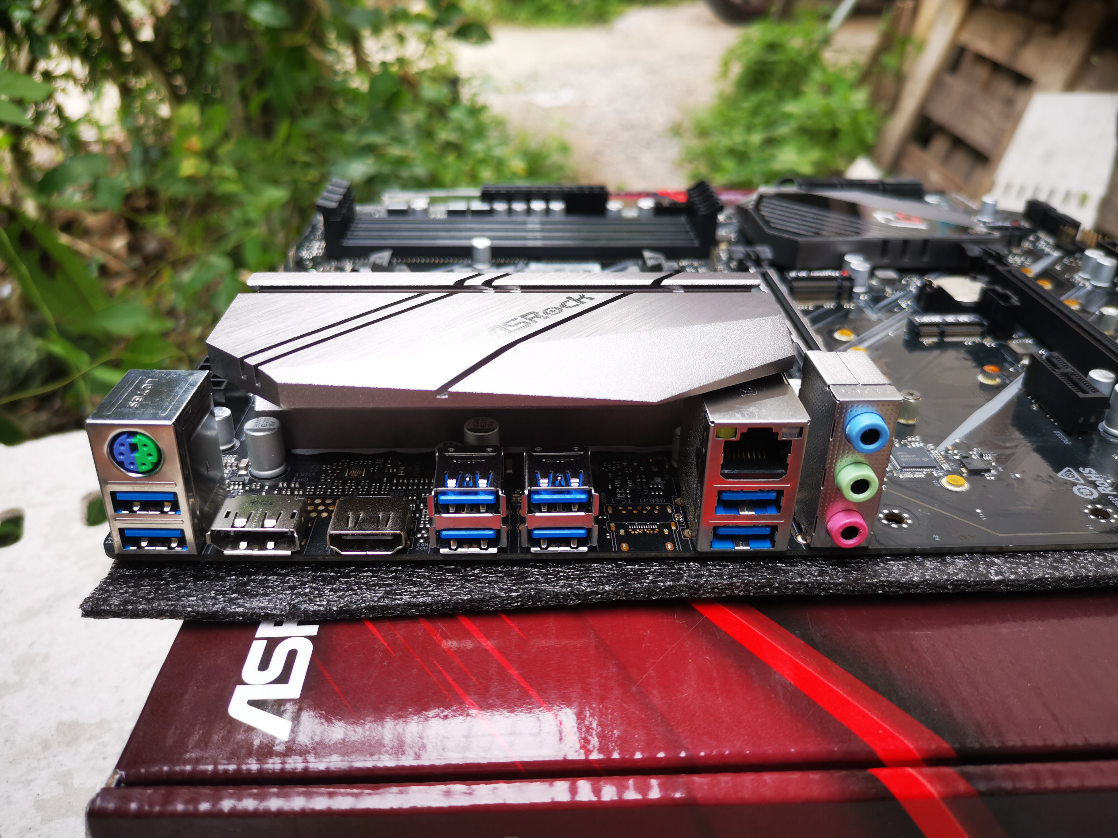 ASROCK X570 PHANTOM GAMING 4