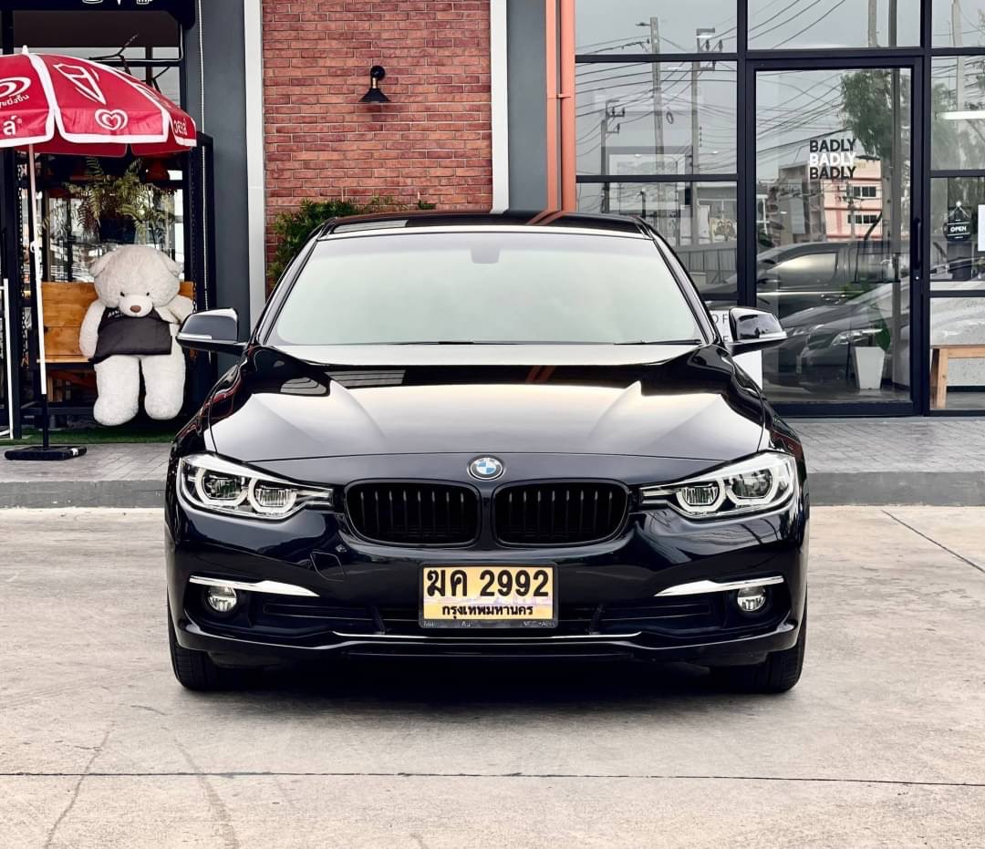 BMW 320d Lci (F30) ปี 2017 แท้