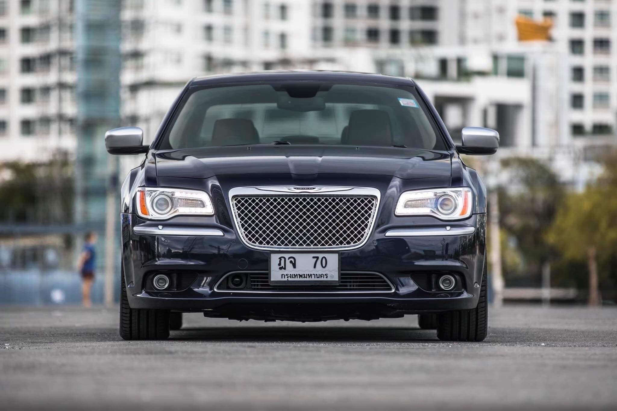 Chrysler 300C Diesel CRD ปี 2013