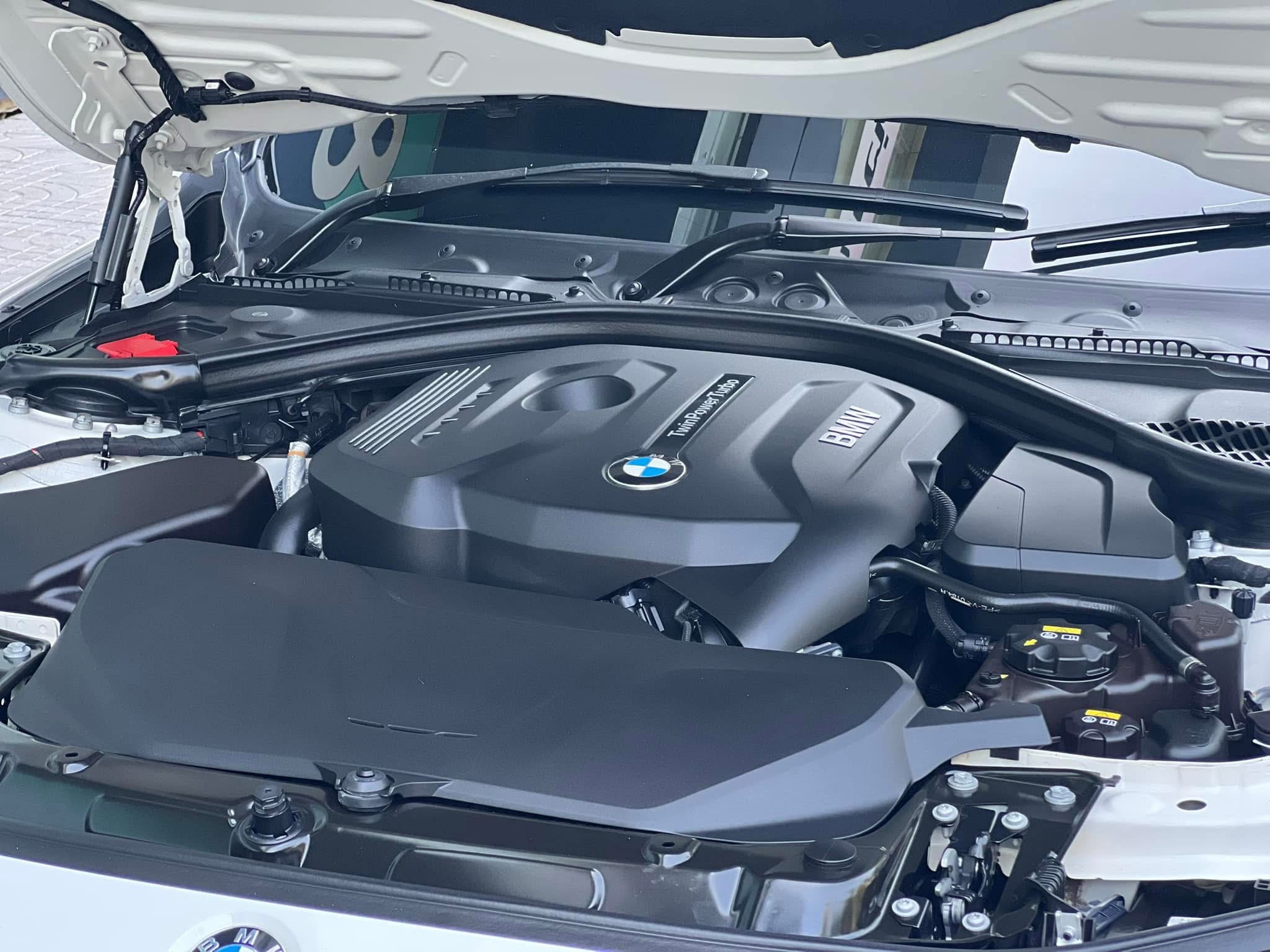 BMW F30 320i Sport LCI ปี 2016