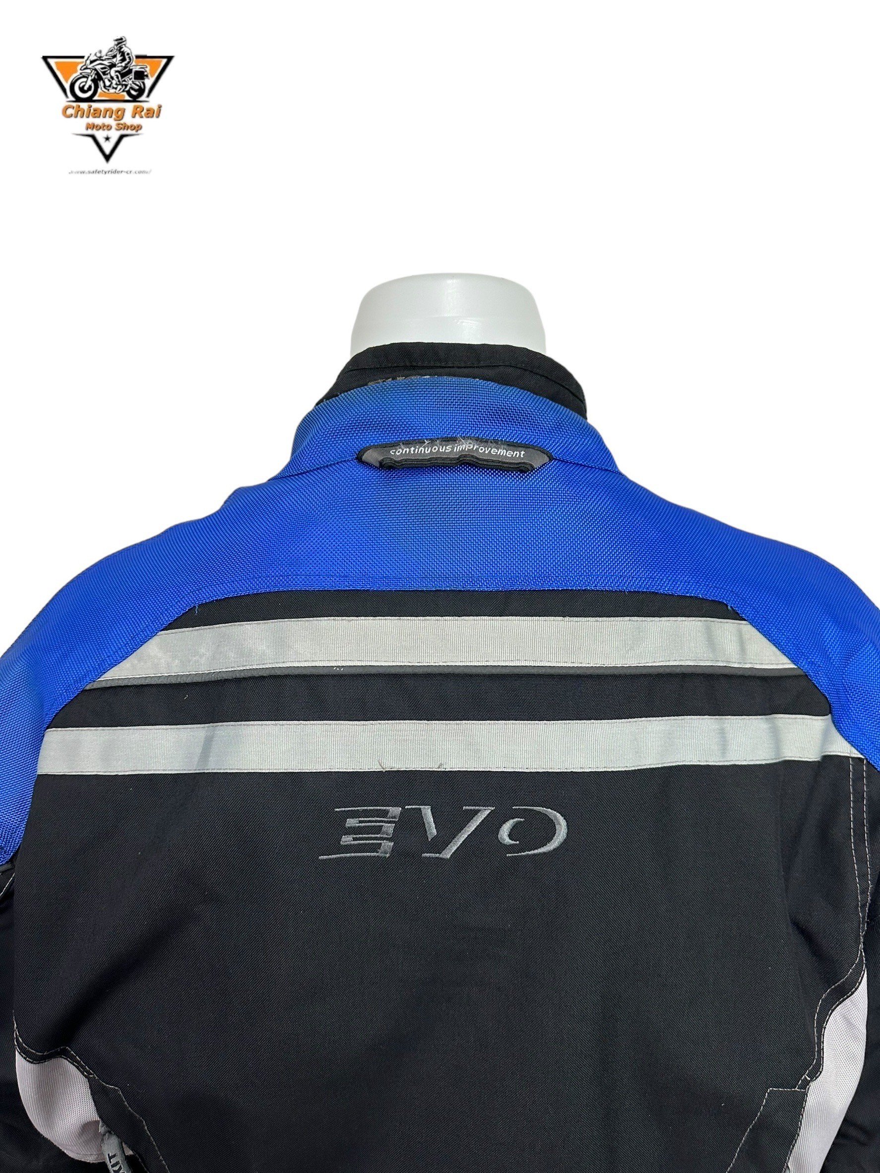 เสื้อขี่มอเตอร์ไซด์( มือสอง) RCTA 617: อก 48" ยาว 28"(XL) **EVOLUTION**