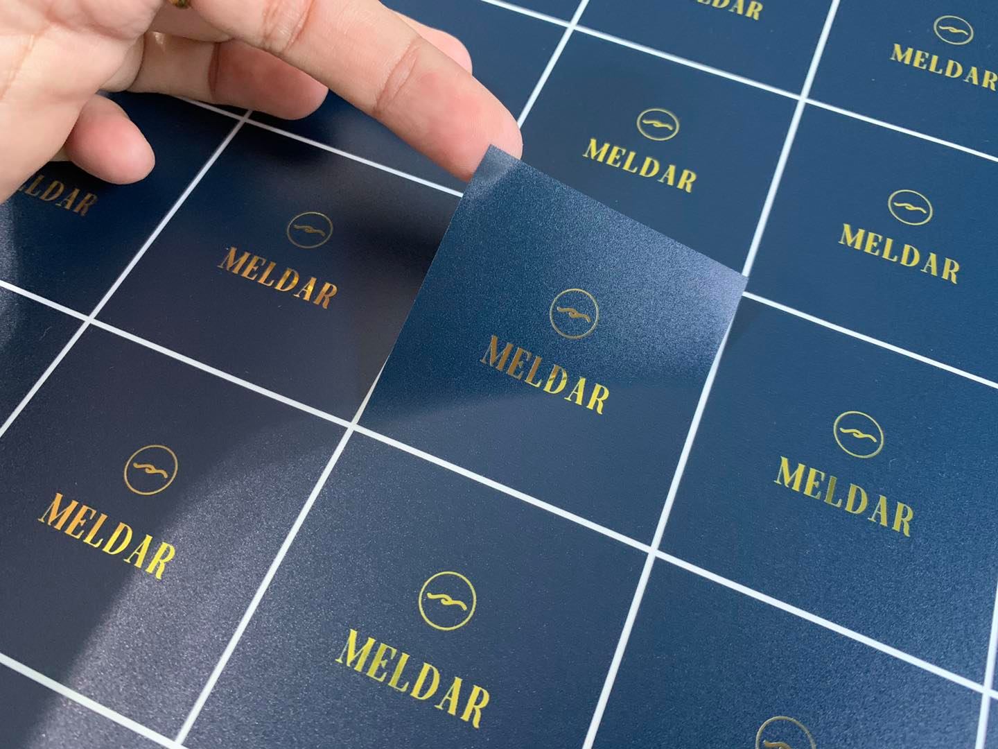 สติ๊กเกอร์ฉลากสินค้าฟรอยทอง ฟอยล์